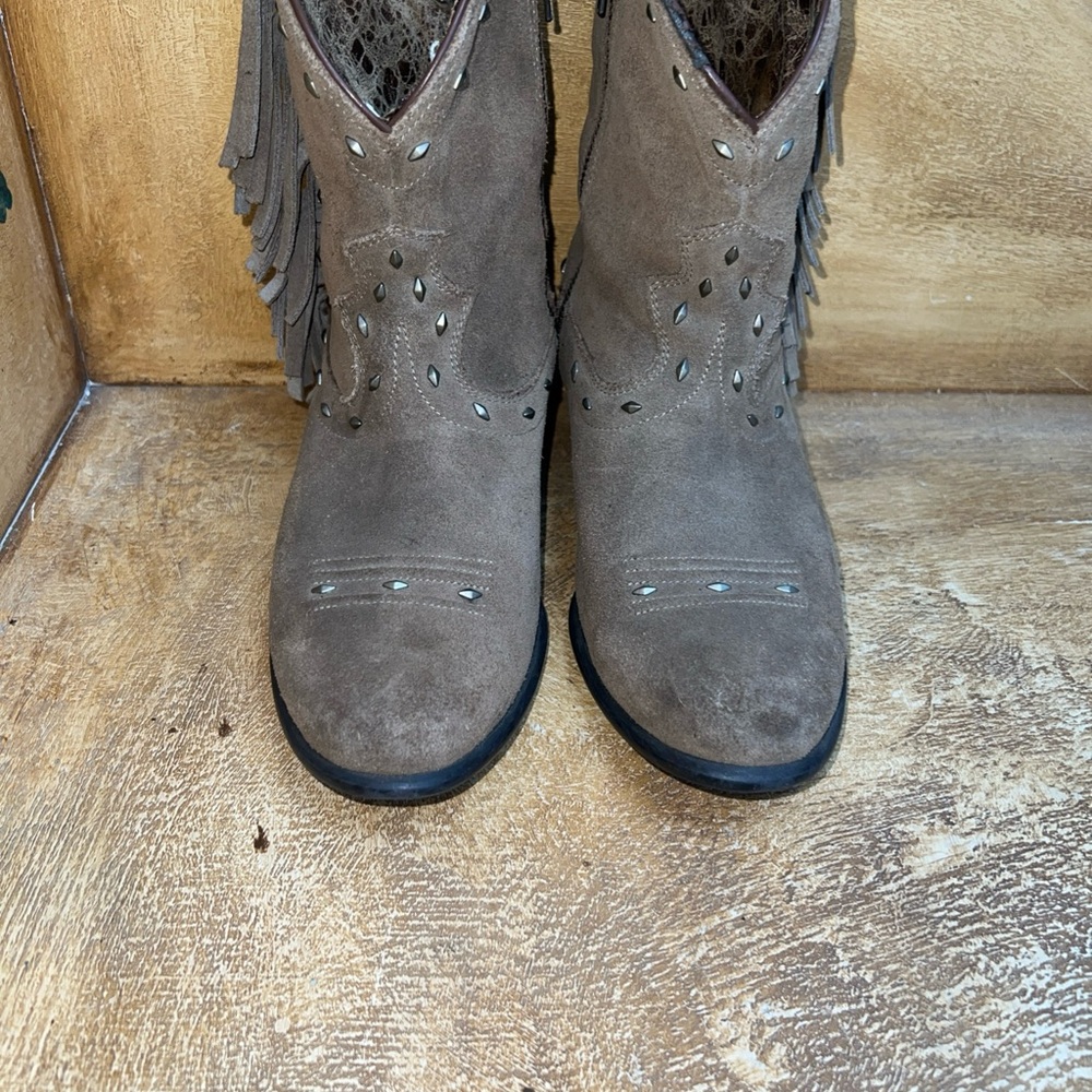 Ariat Fringe Ankle Booties Womens 6.5B Taupe Suede Western Studded 10012889
